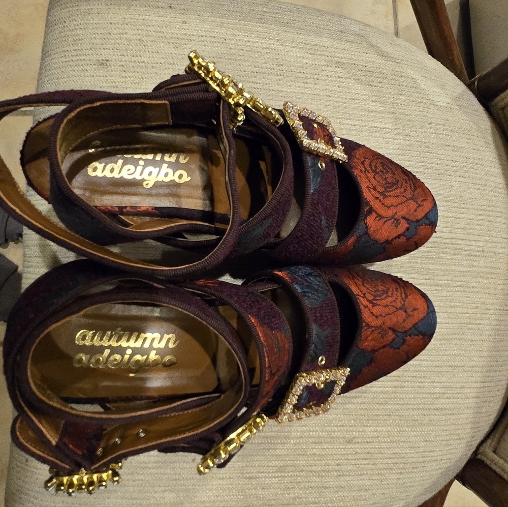 Autumn Adiegbo Triple-Strap Brocade Platform Clogs Crystal Buckles 9.5 NEW Italy - Picture 8 of 12